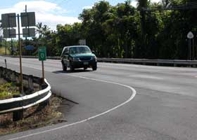 Zero milepost at Haawina Street-Kuakini Highway intersection confirms that this is southern end of county 180