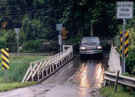 Shorter one-lane bridge over the Wainiha River slough